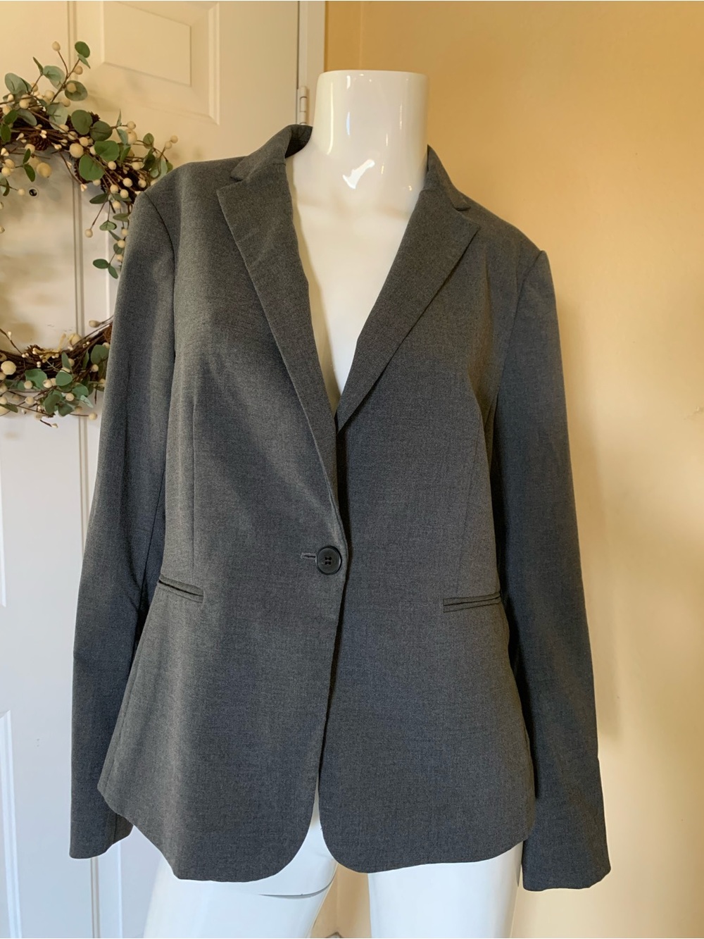 H&M Women's Single-Button Gray Blazer
